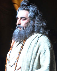 Kabir Bedi