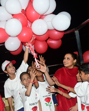 Rani Mukerji celebrates World Rose Day with cancer-affected children