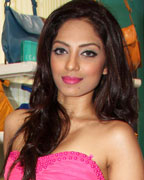 Sobhita Dhulipala, Miss India Earth 2013