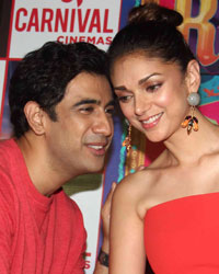 Amit Sadh and Aditi Rao