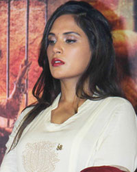 Sarabjit Singh's wife Sukhpreet Kaur and Richa Chadda