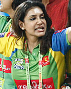 CCL 3 Kerala Strikers vs Mumbai Heroes