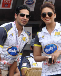 Dino Morea and Huma Qureshi