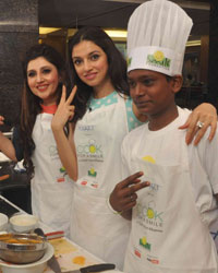 Celebrity Attend Special Cook Off Event