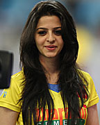 Chennai Rhinos vs Mumbai Heroes