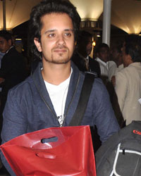 Celebs Arrive From IIFA 2013