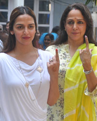 Esha Deol and Hema Malini