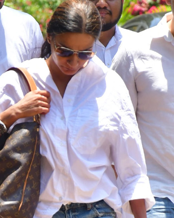Celebs Pay Their Last Respects To Nirmal Kapoor