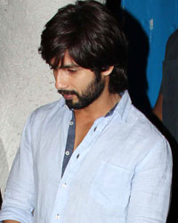 Shahid Kapoor  Snapped at Olive