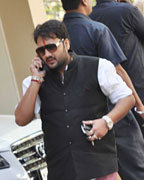 Celebs Visit Sanjay Dutt Post SC Verdict