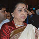 Asha Bhosle and Rekha