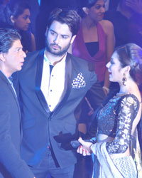 Shahrukh Khan, Vivian Dsena and Drashti Dhami