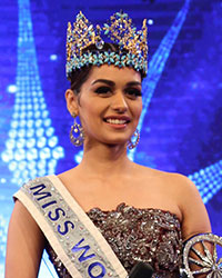 Manushi Chillar