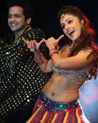 Aarti Chhabria performing at The Country Club, Bahrain