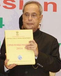 The President of Indian Shri Pranab Mukherjee during 160th Annual DayVenkaiah Naidu and Pranab Mukherjee