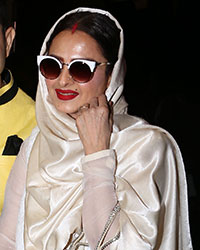 Rekha with Dabboo,  Manisha and Kiara Ratnani