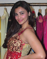 Daisy Shah