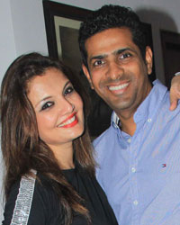 Deepshikha Nagpal Marriage Anniversary