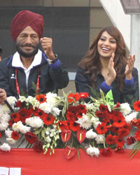 Milkha Singh, Bipasha Basu and Rakesh Mittal