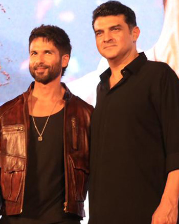 Umesh KR Bansal, Rosshan Andrrews, Shahid Kapoor and Siddharth Roy Kapur