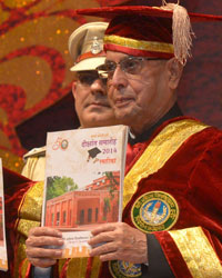 Devi Ahilya Vishwavidayalaya Convocation Ceremony