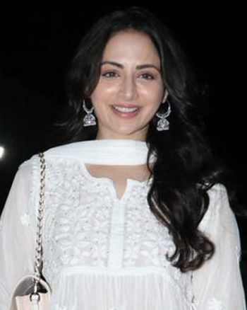 Zoya Afroz