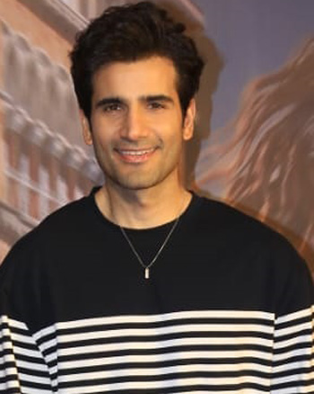 Karan Tacker