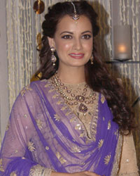 Dia Mirza