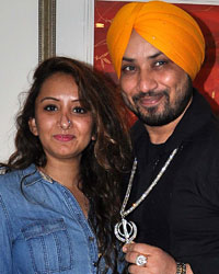 Ruby Bhatia and Dilbagh Singh at the media interaction of his hit song Thodi Jinni Peeti Hai in Mumbai