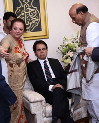 Dilip Kumar Conferred With Padma Vibhushan