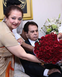 Dilip Kumar Conferred With Padma Vibhushan