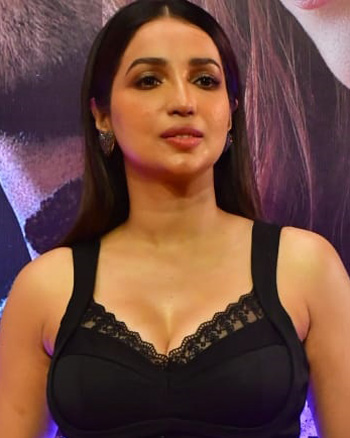 Kanika Dhillon