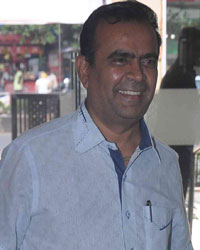 Yogesh Lakhani