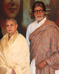 Hema Malini, Dharmendra, Jaya Bachchan and Amitabh Bachchan