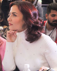 Elli AvrRam at Fresh Face Event at Inorbit Mall