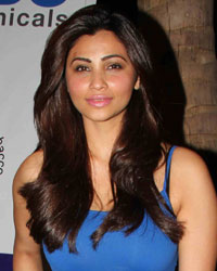 Daisy Shah