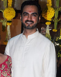 Esha Deol Baby Shower