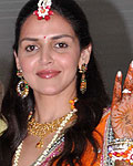 Bharat Takhtani and Esha Deol