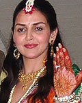 Bharat Takhtani and Esha Deol