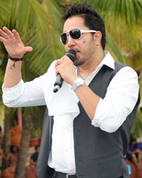 Mika Singh