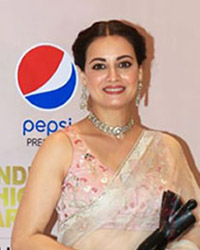 Dia Mirza