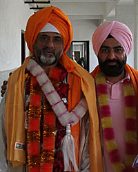 Director Harry Baweja, Jiwandeep Singh Ghai, CEO, SantaBanta.Com and Executive Producer Kanwardeep Singh Baweja