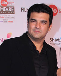 Siddharth Roy Kapur and Vidya Balan