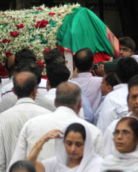 Funeral of Karim Moranis Mother