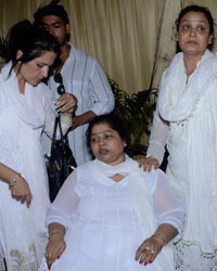 Funeral of Music Composer Ravindra Jain