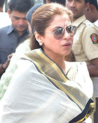 Dimple Kapadia