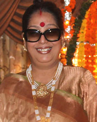 Bappi Lahiri and Chitrani Lahiri