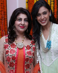 Mmonika Arora With Hrishitta Araora