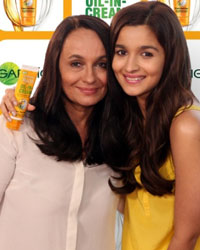 Soni Razdan and Alia Bhatt