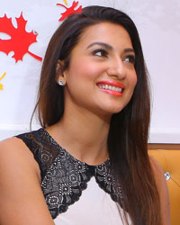 Gauhar Khan inaugrated Kesar's Designer Sweets Outlet